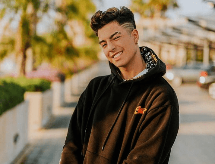 Naim Darrechi is a Spanish social media influencer and singer.