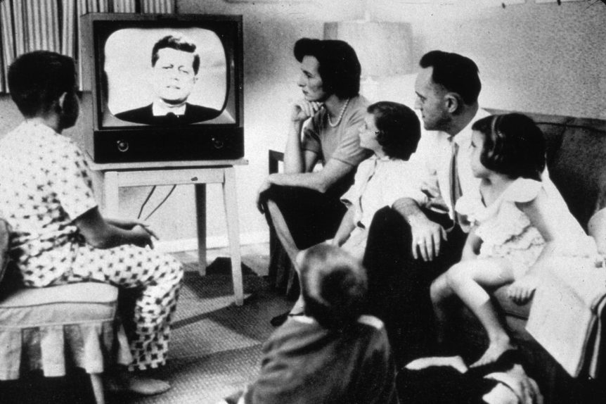 Peoples are watching television