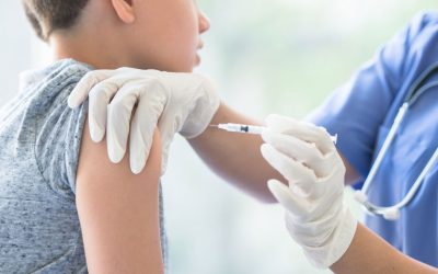 Warning to Parents: “Think Twice Before You Vaccinate Your Kids”