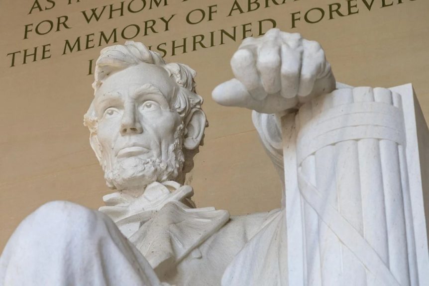 Lincoln Memorial Statue
