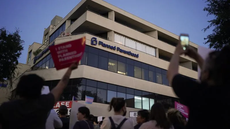 Planed Parenthood building